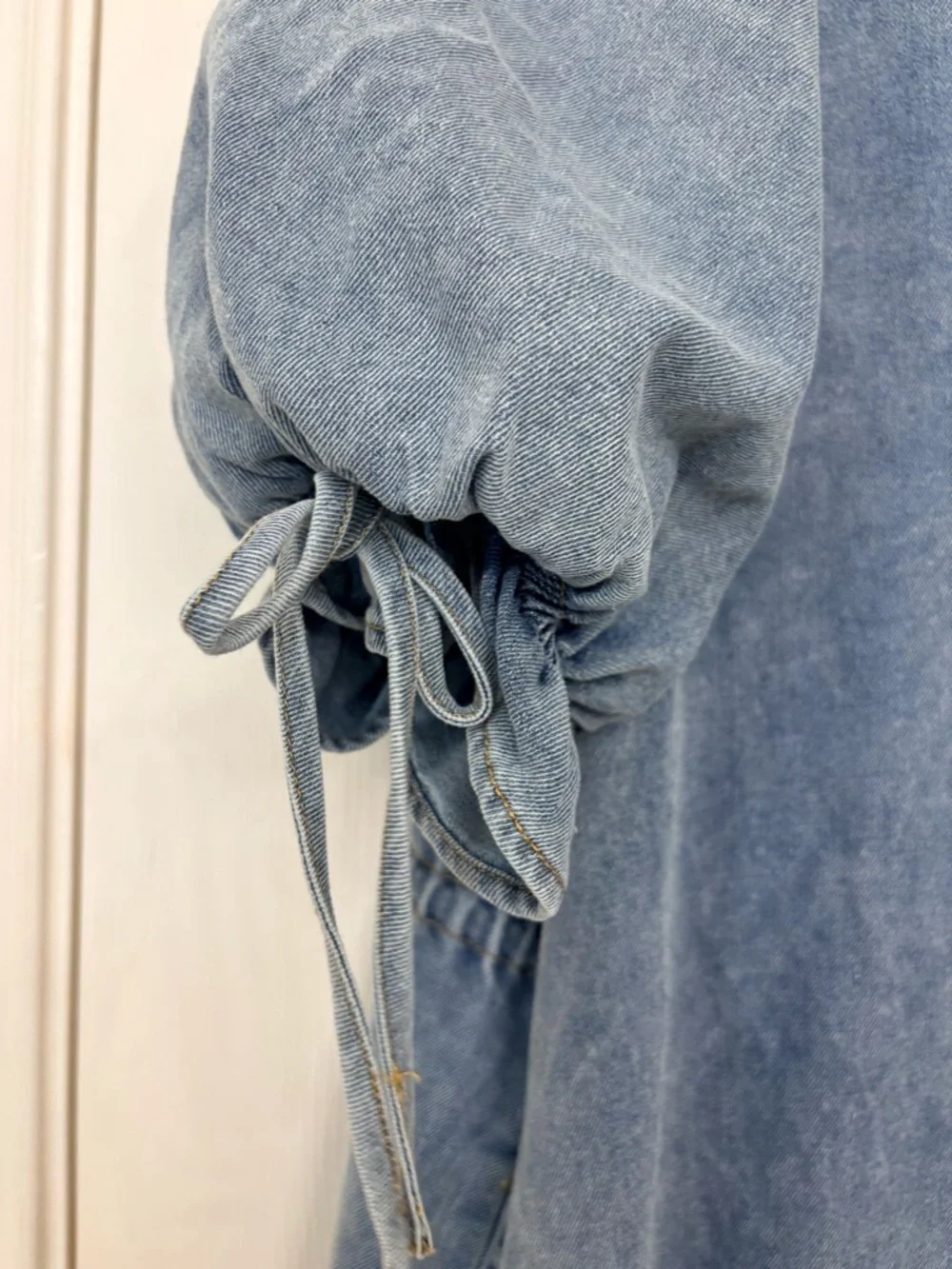 entro Denim Mini Dress in Faded Blue - Picture 3 of 4